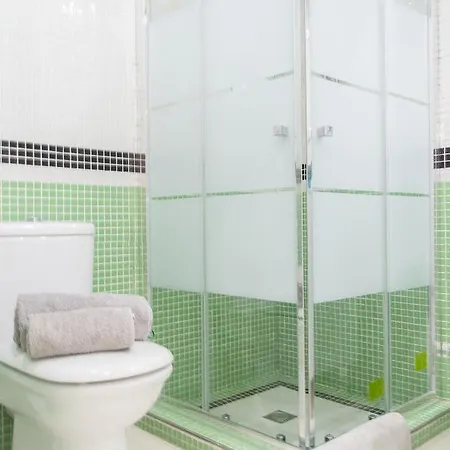 Apartament Montroig 2 *